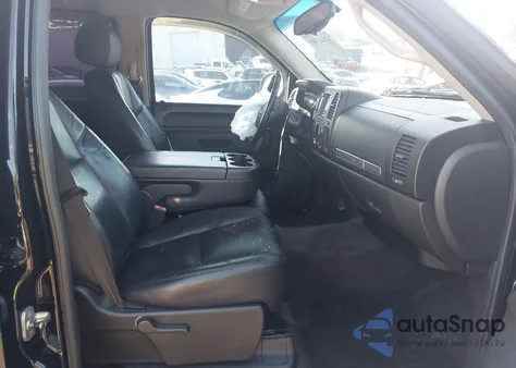 2011 Chevrolet Silverado 1500 Lt z USA, uszkodzony, nr VIN 3GCPCSE03BG165503